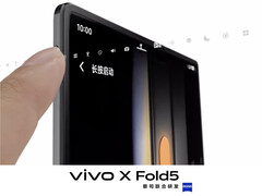 vivo 通过 X Fold5 大力发展Apple 生态系统。（图片来源：vivo）