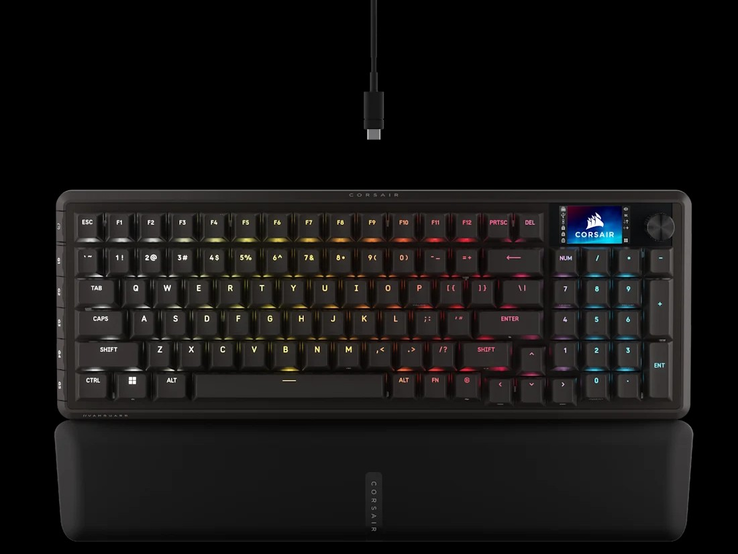 Corsair Vanguard 96 Pro 通过一条 USB 3.1 或 3.0 A 型线连接。(图片来源：海盗船）