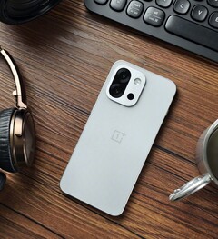 OnePlus 13T 仅配备两个后置摄像头，但在 15T 上可能会有所改变（图片来源：飞兔微博）