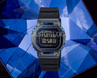 新款卡西欧 G-Shock MRG-B5000SA-2 配有蓝色蓝宝石嵌件，并可能采用 AIP 涂层。