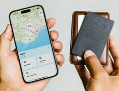 Nomad 提供信用卡格式的 AirTag，可通过 MagSafe 充电。(图片：Nomad）
