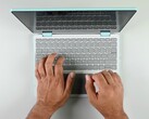 与较大的 Framework Laptop 13 相比，Framework Laptop 12 更易于维修。(图片来源：Framework）