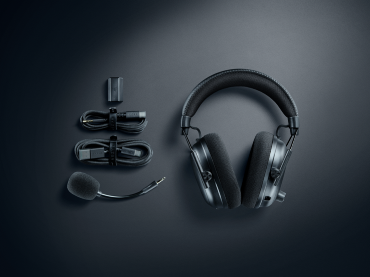 Razer Blackshark V3 Pro 配件（图片来源：Razer）