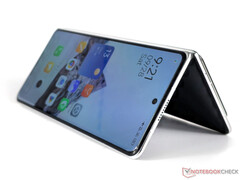 图为 MIX Fold 4 的继任者,可能还有几个月的时间。(图片来源:Notebookcheck)