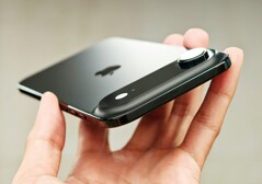 Apple iPhone Air 并非大受欢迎，但也并非完全失败。