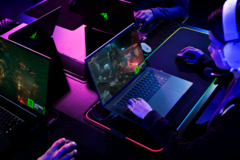 Razer Blade 16提供双模式迷你LED显示屏选项。(图片来源：Razer)