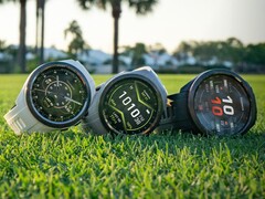 Garmin 的 Approach S70 智能手表（如图）正在接收 25.11 版软件（图片来源：Garmin）