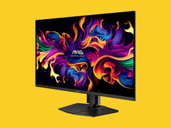 微星 MAG 321UP X24 4K 游戏显示器拥有 5 层串联 OLED 面板和 240 Hz 刷新率。(图片来源:微星科技,已编辑)