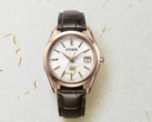 Citizen AQ4106-00B 现已在北美地区发售。