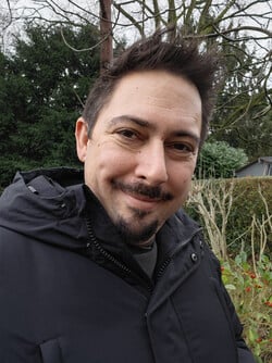 与Honor Magic8 Pro 自拍合影