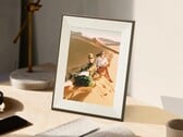 Aura Ink 利用电子墨水面板以数字方式显示图片（图片来源：Aura Frames）