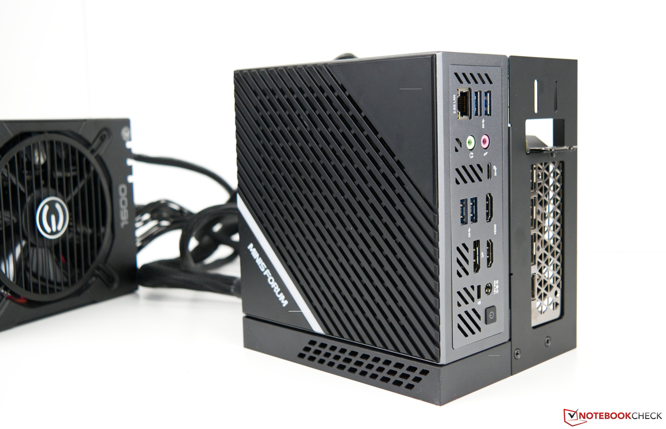 Minisforum EliteMini B550 (5700G+64G+1T)