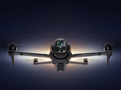 Mavic 4 Pro 将于 5 月 13 日上市，届时将成为最昂贵的消费级无人机之一。 图片来源：via Igor Bogdanov - 已编辑