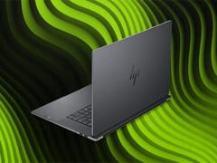 OmniBook Ultra 16 仅提供一种配色,厚度为 15.73 毫米。