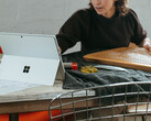 微软预计不会在本月晚些时候推出消费类 Surface 设备。(图片来源：微软）