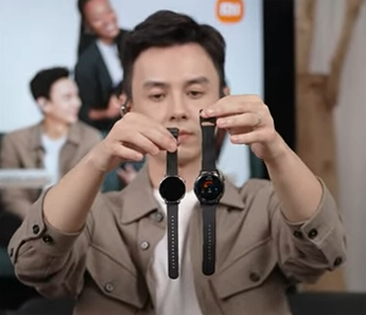 小米手表 S4 41 毫米和手表 S4 47 毫米,从左到右。(图片来源:小米)