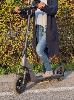 测试Eleglide Coozy E-Scooter，测试单位由Geekmaxi.com提供