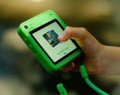 Freckle Phone 专为儿童的小手设计。