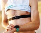 最新款 Suunto HR 胸带旨在追踪更多的跑步指标。