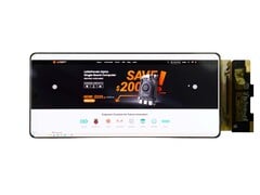新型可折叠 AMOLED 显示屏配有一个合适的驱动板