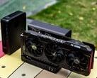 GPD Box 和 GPD G2(图中均配备 GPU)的捆绑售价为 1,837 美元起