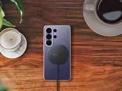 新款三星磁石无线充电器在 S26 Ultra 上支持高达 25W 的功率