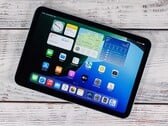 苹果iPad mini预计最早将于今年秋季推出一款配备OLED显示屏的继任机型。
