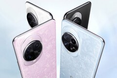华为 Nova 14 Pro 有羽沙黑、冰霜白、冰蓝和冰晶粉四种配色（图片来源：华为）