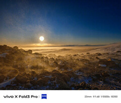 X Fold3 Pro 已抵达南极洲。(图片来源：新华社）