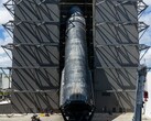 Ship 40 在发射近三个月后进入 SpaceX 位于 Starbase 的 Megabay 机库。