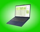 IdeaPad Slim 3 14Q7X11 提供“宇宙蓝”和“月光灰”两种配色,图中所示为前者。