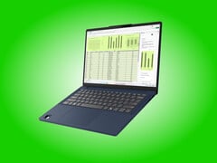 IdeaPad Slim 3 14Q7X11 提供“宇宙蓝”和“月光灰”两种配色,图中所示为前者。