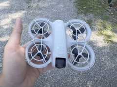 DJI Neo 预计仅重 135 克。(图片来源:enontheroad)