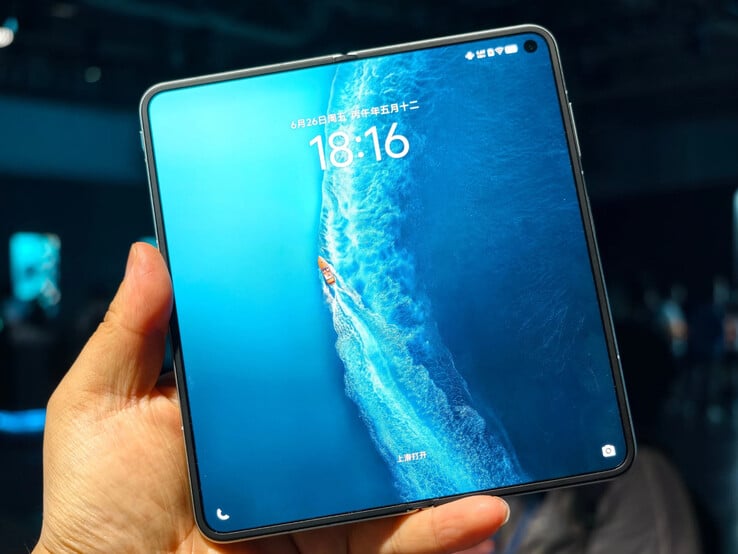 vivo X Fold6 通过了 IP59 认证。