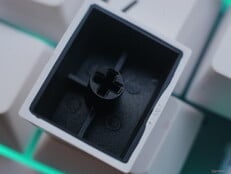 Epomaker Galaxy68 键帽厚度。