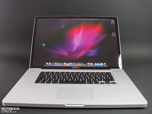Apple MC725D/A安装了Mac OS X 10.6 Snow Leopard（图片来源：Notebookcheck）。