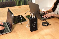 Flash Pro Ultra。(图片来源：Chargeasap）