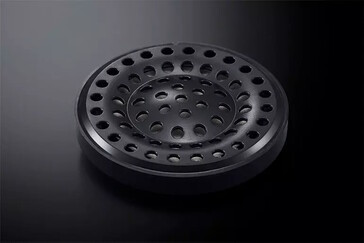 封闭式 YH-C3000 Armodynamic 驱动器采用 Zylon 材料，这是一种高强度聚合物，也可用于防弹衣。(图片来源：雅马哈）