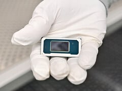 首批英特尔 Panther Lake 笔记本电脑预计将于 2026 年 1 月亮相。(图片来源：英特尔）