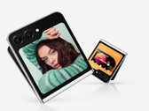 三星Galaxy Z Flip6。(图片来源：三星）