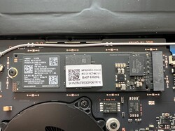 可更换 M.2 2280 固态硬盘