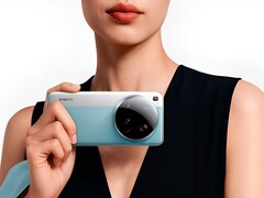 据报道，小米 15 Ultra（如图）的后续机型将配备真正的连续变焦摄像头和 200 MP 传感器。(图片来源：小米）