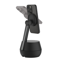 Belkin Stand Pro 支持电动 360° 平移和 90° 倾斜。(图片来源：贝尔金）