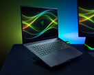 与许多其他 16 英寸游戏笔记本电脑不同，Razer Blade 16 仍然缺少内置数字键盘。