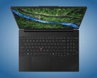 从上往下看 ThinkPad P16s i Gen 5。