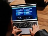 新一代 MacBook Pro 将于不到两周内正式亮相。