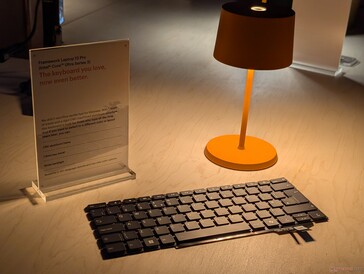 新键盘在原有基础上进行了改进，采用了更坚固的 CNC 铝框架、更多颜色选项和 1.5 毫米键程