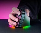 Razer Pro Click V2 垂直版手柄（图片来源：Razer PR）