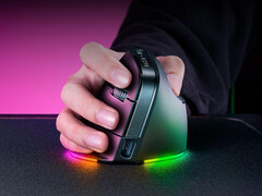 Razer Pro Click V2 垂直版手柄（图片来源：Razer PR）