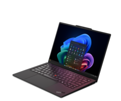 联想 ThinkPad X1 Carbon 14 代灵光版(图片来源:联想)